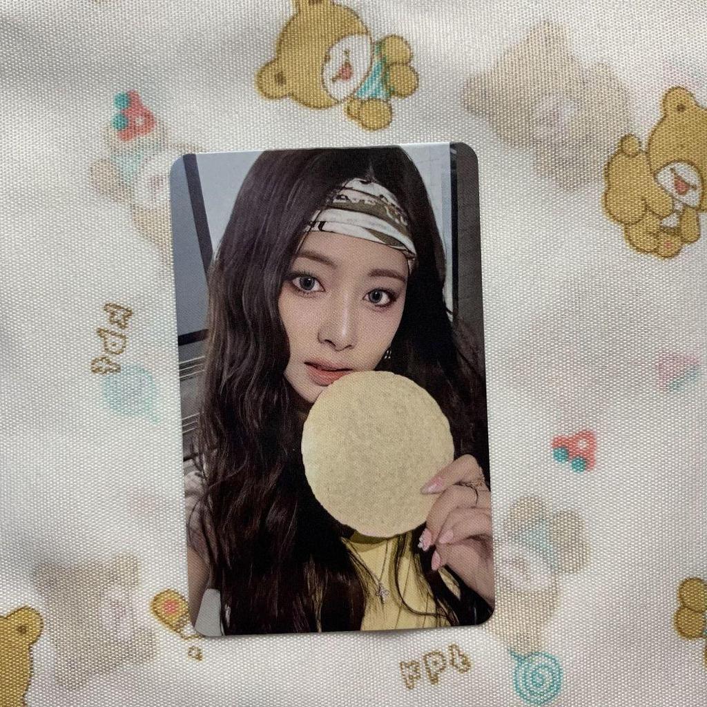 [USED] TWICE Sanok Inga THIS IS FOR Tzuyu 7/13 Trading Card