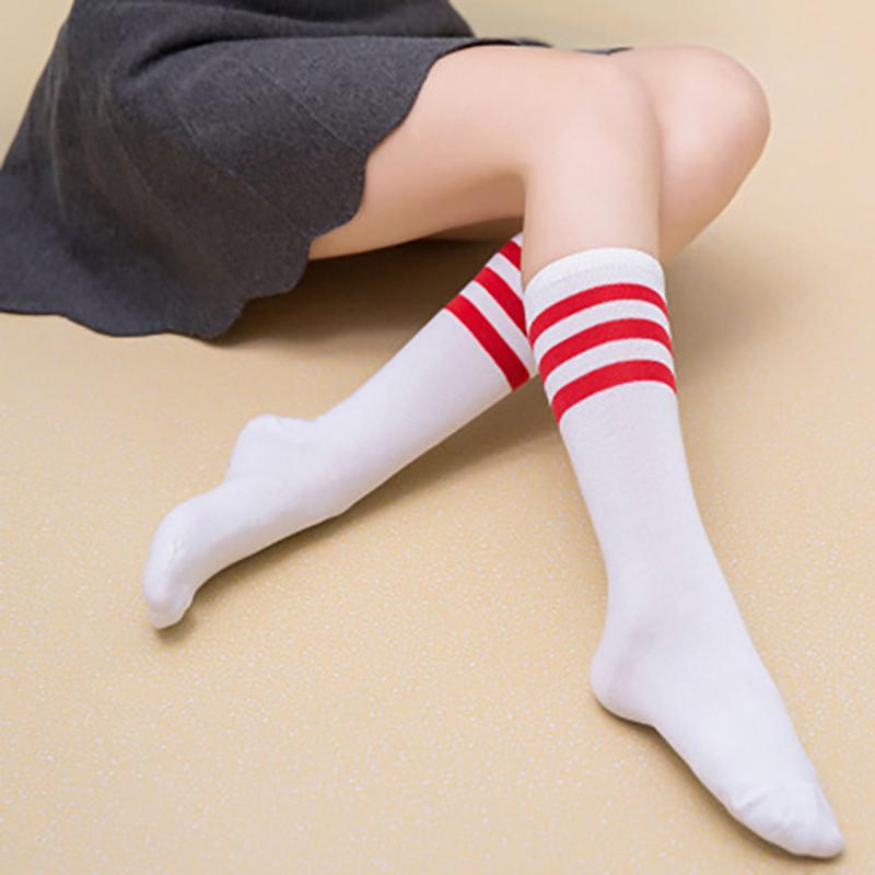 Chaussettes longues rayées pour femmes, bas longs, chaudes, cuisses hautes, pour dames et filles, chaussettes aux genoux rayées à la mode