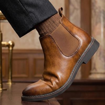 Boots & Stiefel