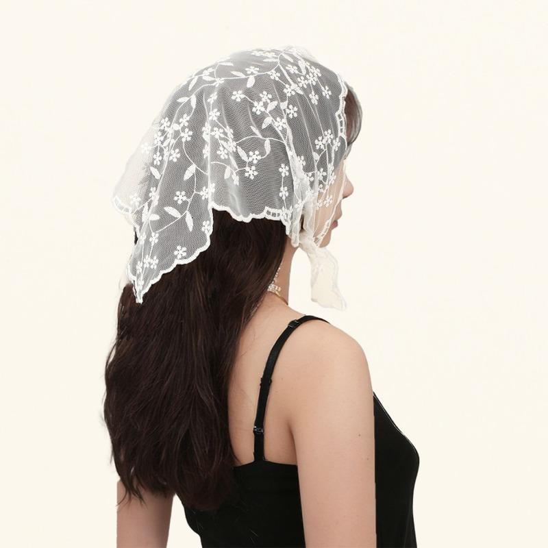 Lace retro floral versatile triangle towel women's spring and summer new high-end fashion headband headscarf