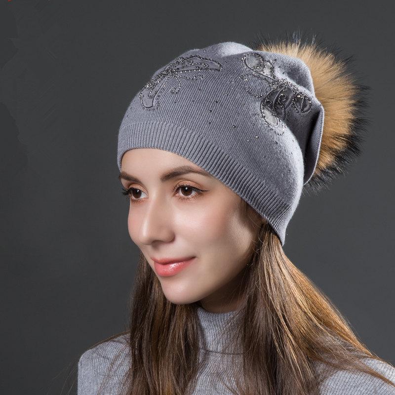 Women Winter Fur Raccoon Ball Warm Hot Diamond Hollow Butterfly Knitted Versatile Pullover Hat