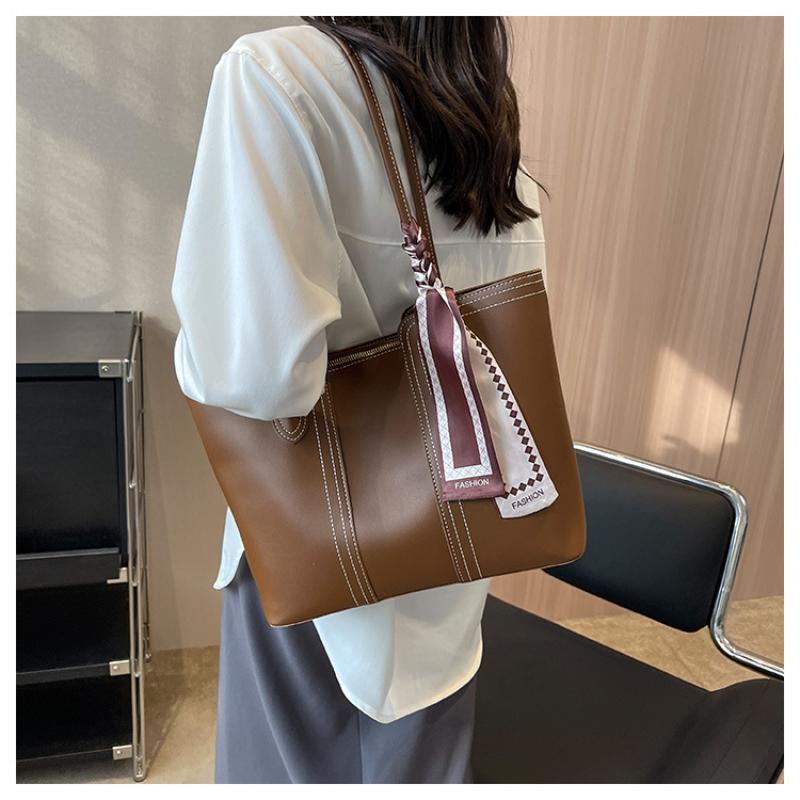 2025 New Spring Summer Advanced Ladies Single Shoulder Bag Fashion Scarves Decorative Handbags Large Capacity Commuter Tote Bag Sling Bag for Women