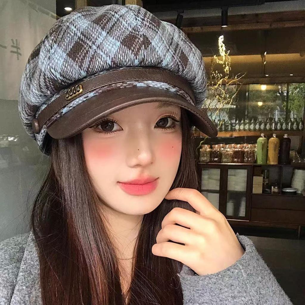 Retro plaid octagonal hat female autumn and winter Maillard wears a leather-brimmed newsboy hat to show her face, a small painter beret