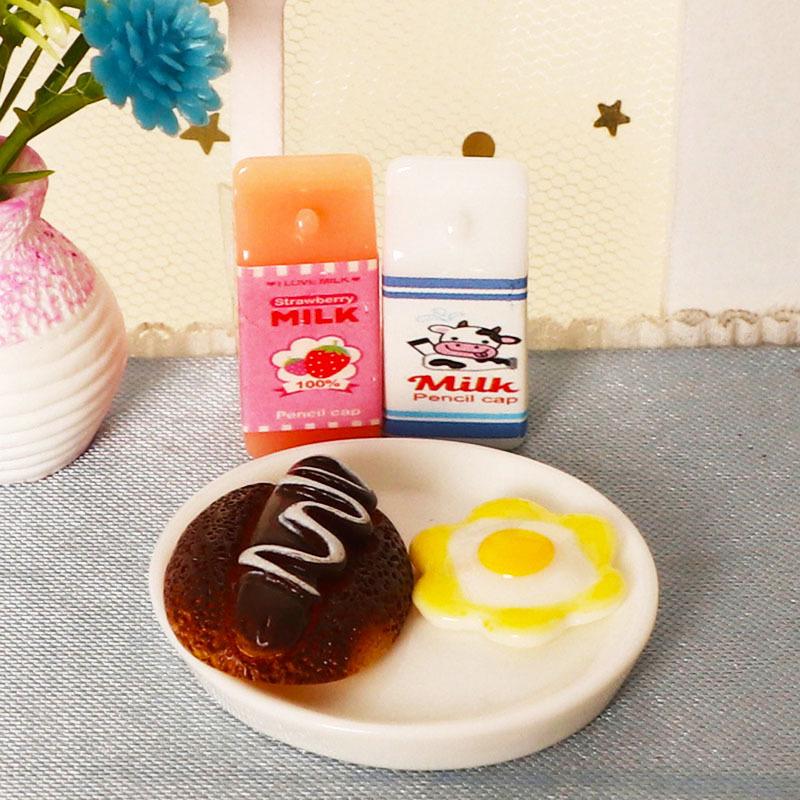 Miniature Dollhouse Kitchen Food Set: Eggs, Bread, Milk Carton Tray Model for Creative DIY Scene Decoration