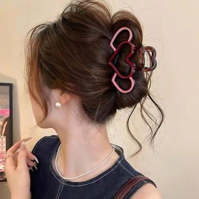 Pinça de Cabelo Design de Coração Vazado Grampo de Cabelo para Parte de Trás da Cabeça Pinça de Cabelo com Fixação Forte Ferramenta de Penteado Feminino Acessório de Cabelo