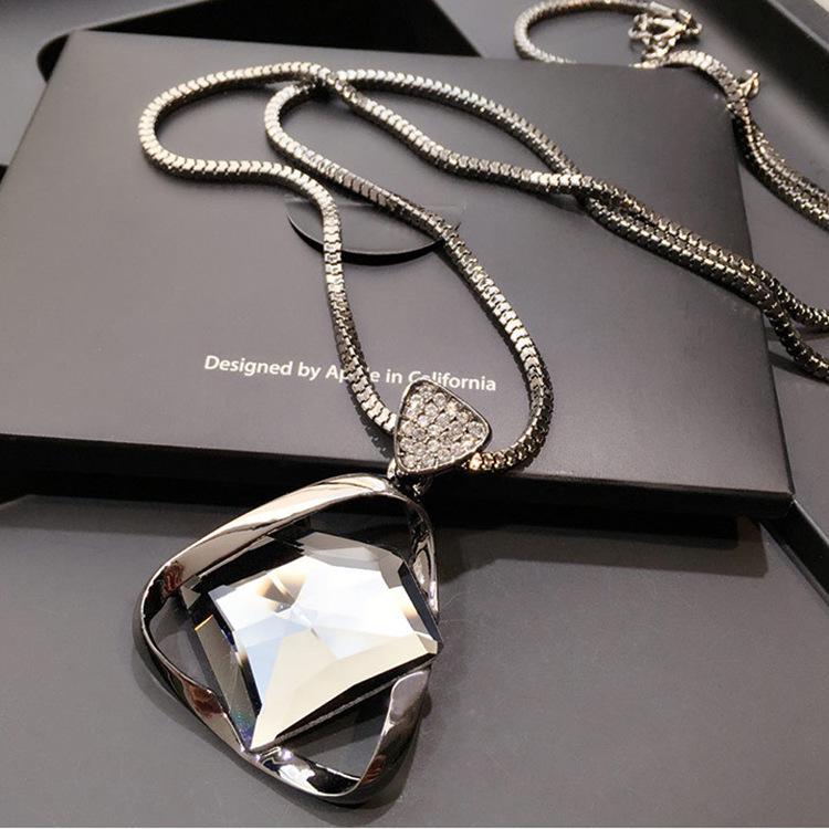 Корейское осенне-зимнее высококлассное ожерелье-свитер с бриллиантовыми кристаллами для женщин