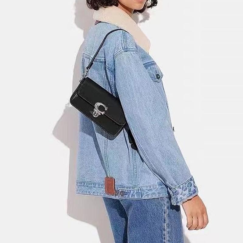 Coach Studio 20 Solid Color Detachable Shoulder Strap with Push Button Flip Closure, Cow Leather, Hand-held Crossbody Shoulder Bag, Women's Black