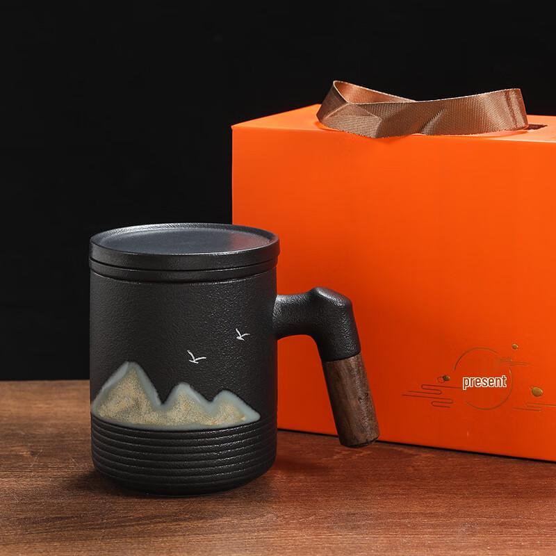 Ceramic Tea Infuser Mug
