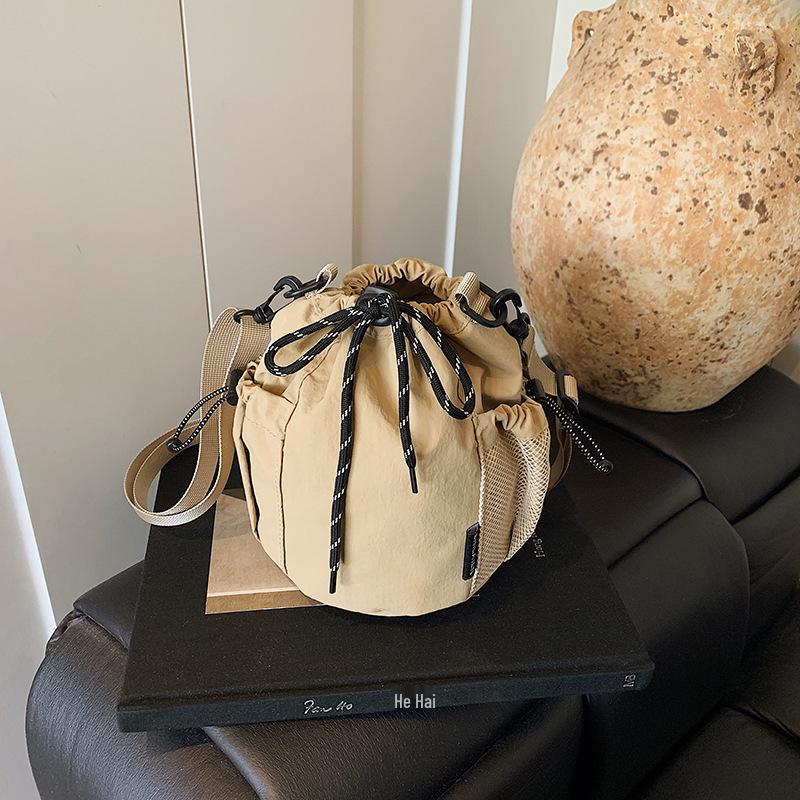 Japanese-Inspired Niche Drawstring Bucket Bag, Versatile Crossbody for Commuting and Outdoor Sports Casual Use