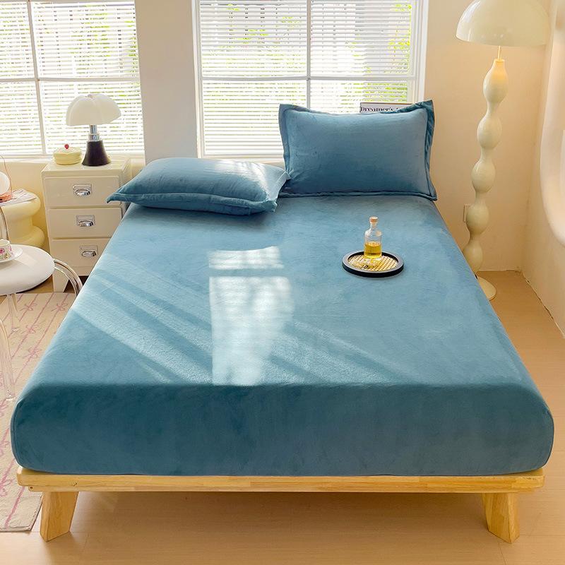 

Осень и зима утолщенный супермягкий матрас из молочного флиса матрас комплект из трех предметов домашний гостиничный простыня 48 * 74Cm pillowcase/pair сапфир синий