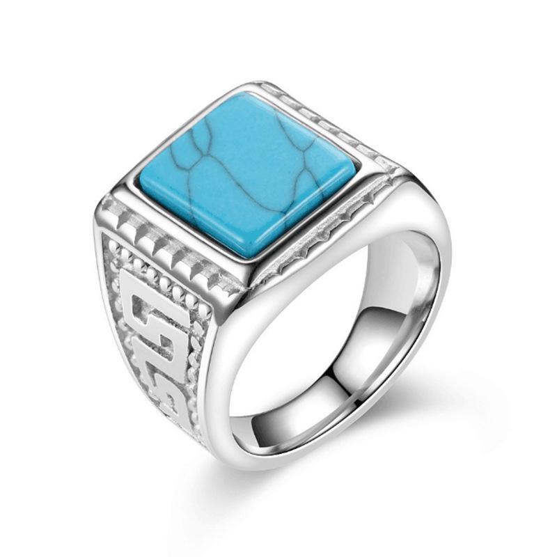 Titanium Steel Ring: Fashionable Men's Stainless Steel Hand Jewelry in European and American Styles.