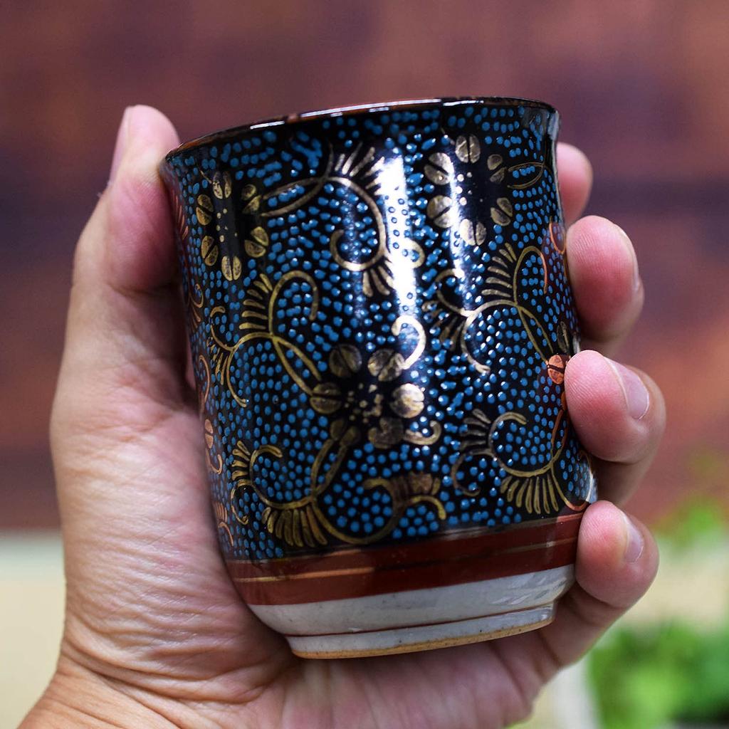 Waza no Kura Stylish Pair of Kutani Ware Teacups - Blue Grain Clematis Design - Ceramic Brand - Japanese Tableware - Made in Japan - Perfect Gift for