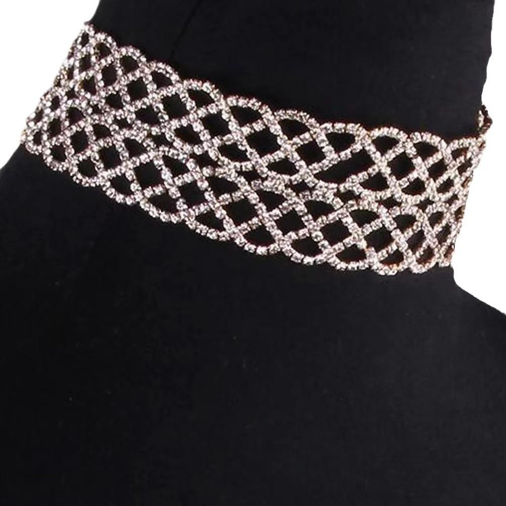 European And American Popular Jewelry, Hollow Full Diamond Multi-Layer Neck Chain, Fashionable Versatile Shiny Rhinestone Collarbone Chain Necklace