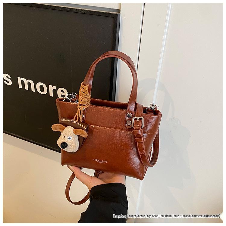 

Женская сумка-тоут кроссбоди высокого класса Осень/Зима 2025 - Модная квадратная сумка на одно плечо Without Pendant коричневый