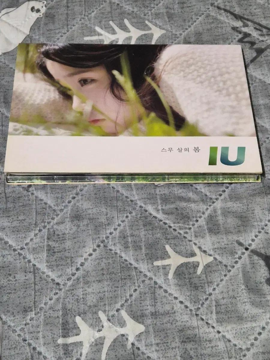 

IU s first single, 20th Spring Used