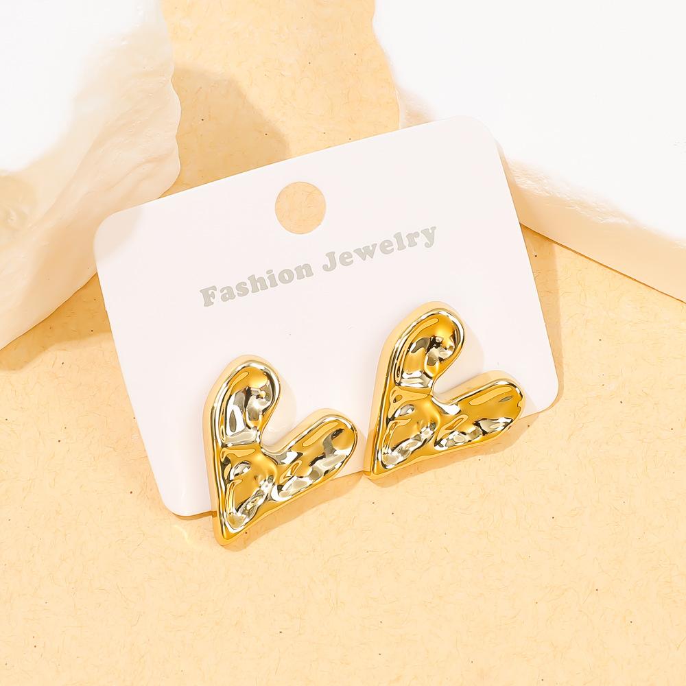Love Acrylic Gold-plated Stud Earrings Are Fashionable, Simple and Sweet, Niche Design, Star Retro Earrings Set.