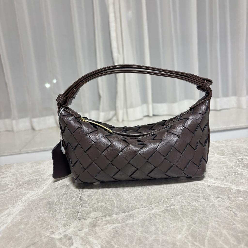 Cross-border cowhide hand-woven mini zipper bento bag niche portable lunch box bag versatile single shoulder underarm women's bag