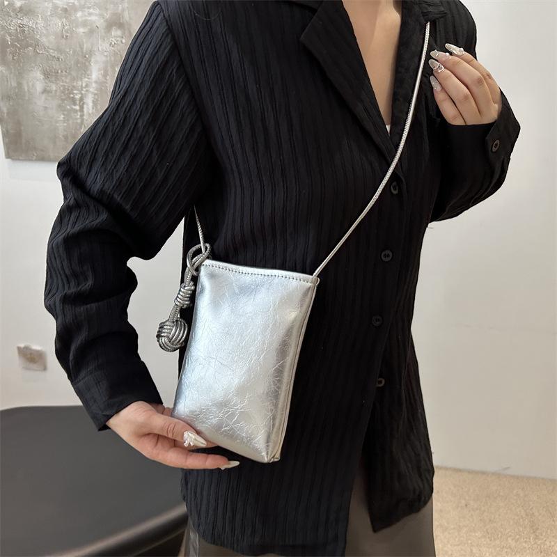Summer Style New Fashionable Laser Personality Casual and Fresh Summer One-shoulder Crossbody Mobile Phone Small Square Bag for Women
