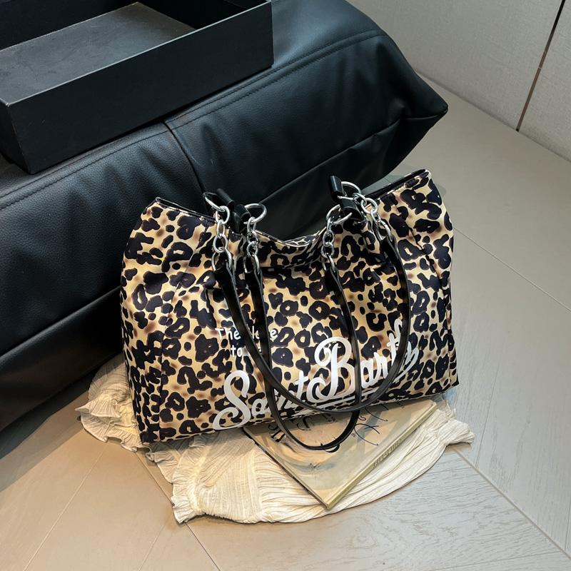 2025 Summer Fashion Leopard Print Women Handbags Female Nylon Casual Trendy Premium Texture Large Capacity Shoulder Bags