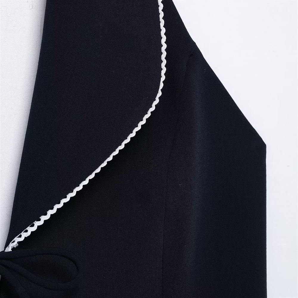 Spring 2025 Women's Slim Halter Neck Top with Bow-Knot Detail