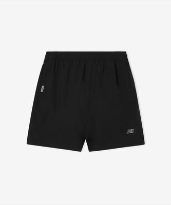 Nyuballanseu Nbnvg31603 / Uni Frozen Essential 4.5 Shorts (Black)