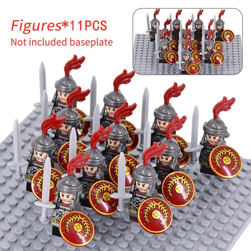 11 Silver Gray Knight Figures w Yel Edge Helm Swords Red Cross Shields White Cloaks No Baseplate