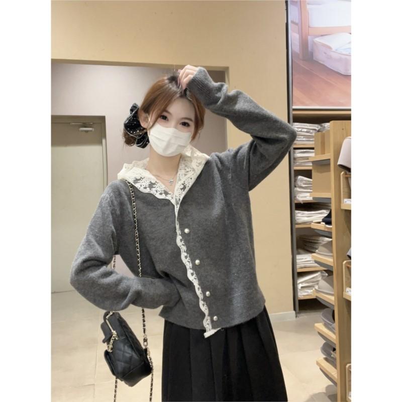 Johnature Korean Style Lace-trimmed Hooded Pearl Button Women Cardigan Sweater Winter Casual Knitted Sweaters