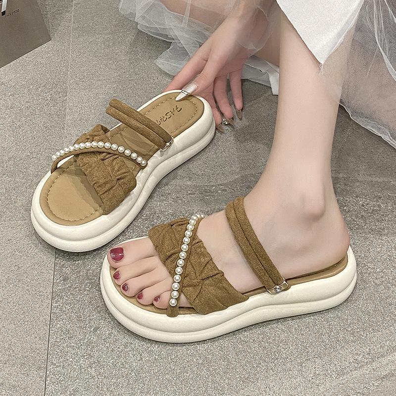 Beautiful fashion cool slippers summer new wear comfortable dual-purpose beach with skirt cool slippers women