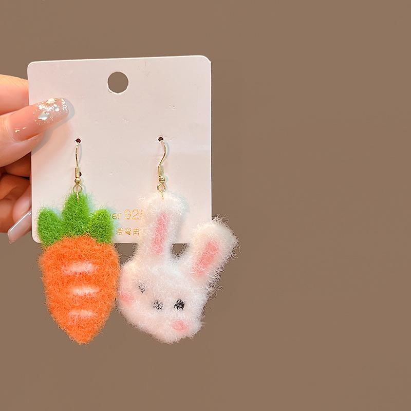 2022 Autumn And Winter Fun Cartoon Cute Rabbit Carrot Ear Hook Sweet Fashion Trendy Ear Hook Earrings Women
