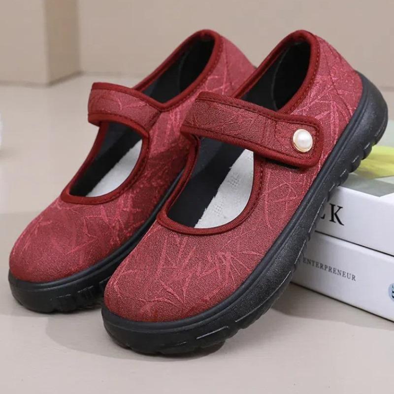 Shoes single shoes women's lazy shoes versatile women's spring and autumn shoes new women's shoes soft soles are not tired