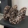 Damen Leopard Blumen Plateausandalen 13CM Hoher Keilabsatz Pantoffeln Sexy Sommer Offene Zehenpartie Strandschuhe Modische Absätze für Damen