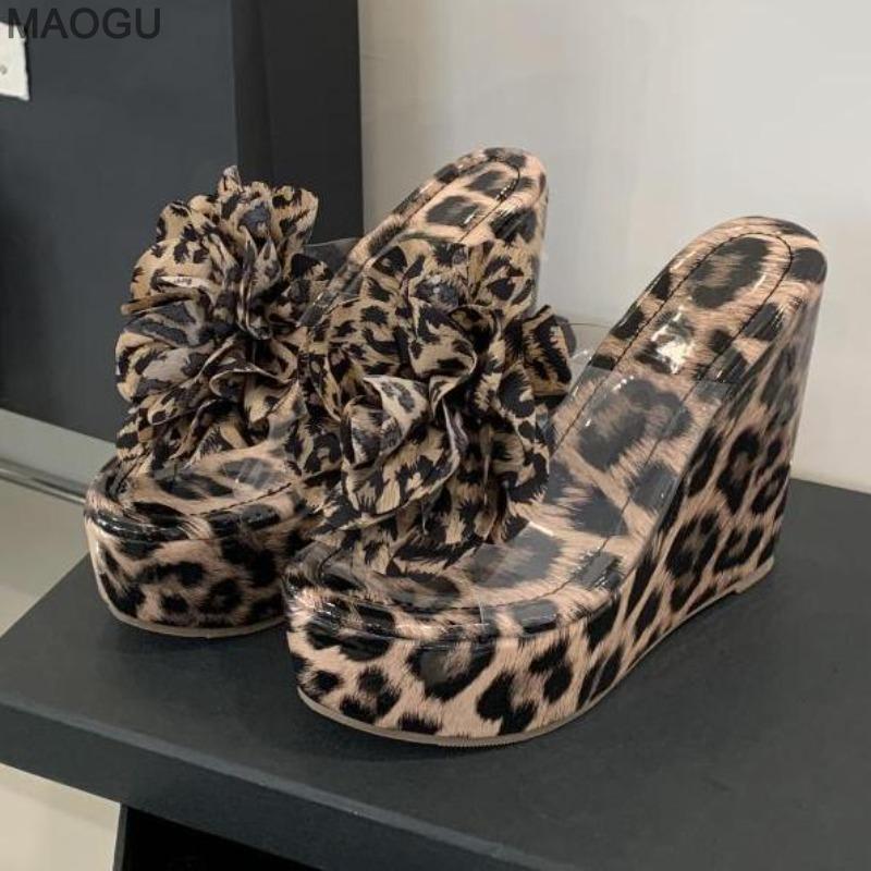

Women s Leopard Flower Platforms Sandals 13CM High Heel Wedge Slippers Sexy Summer Peep Toe Beach Shoes Fashion Heels for Ladies 35 леопардовый