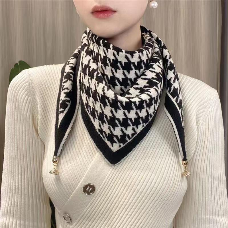 Milan's Two-tone Knitted Triangle Scarf with Decorative Ends