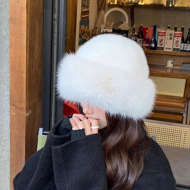 Autumn And Winter 2024 New Women'S Fashion Fur Cap Fur Hat Fur Hats Mongolian Hat Brimless Plush Fluffy Skiing Riding Warm Caps