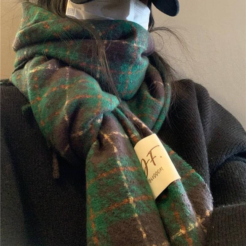 Korean version of imitation cashmere plaid scarf women's autumn and winter thickened warm scarf student versatile scarf live broadcast explosion
