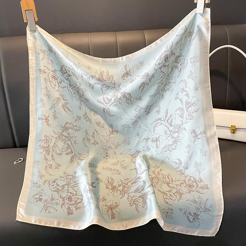 Beach Sunscreen Kerchief Luxury Design Square Scarves Women Popular 70X70Cm Silk Hijab The Four Seasons Headscarf