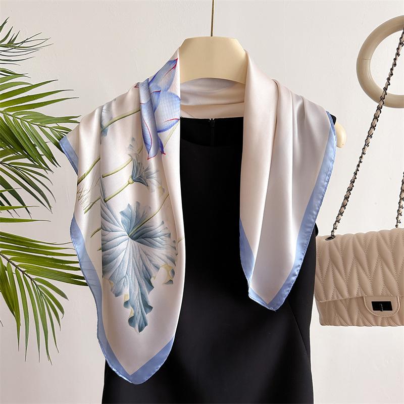 Spring and Autumn New 71cm Small Square Scarf Simulation Silk Scarf Headscarf Flower Printing Neck Protection Scarf Professional Scarf Scarf Scarf