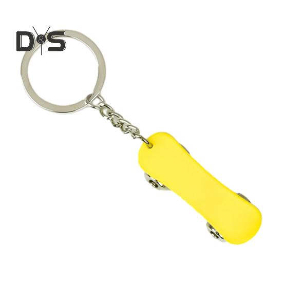 

Мини-брелок для ключей в виде скейтборда, прочный цинковый сплав, портативный, цветной, металлический, держатель для ключей, сумка, рюкзак, подвесное украшение, подвеска жёлтый