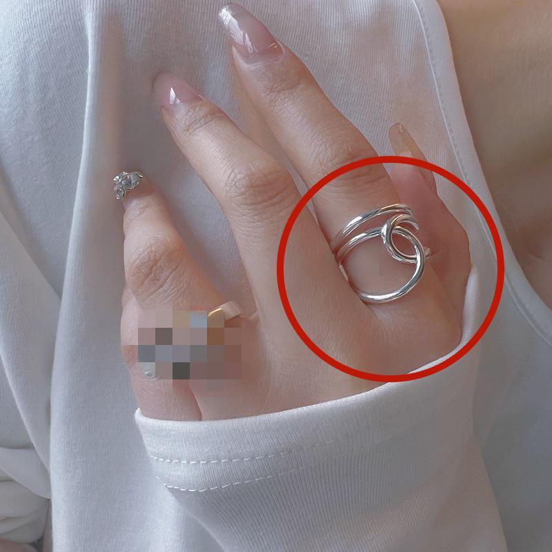 Fashionable Personalized Open Grape Bead Ring for Women - Trendy Intertwined Design, Perfect for Instagram. Adjustable open ring