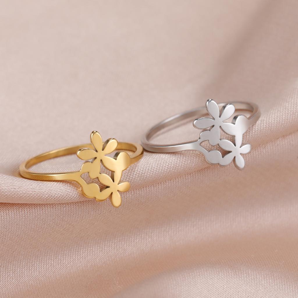 Stainless Steel Small Elegant Flower Ring Women Bohemian Finger Rings 2026 Fashion Wedding Band Jewelry Birthday Gift