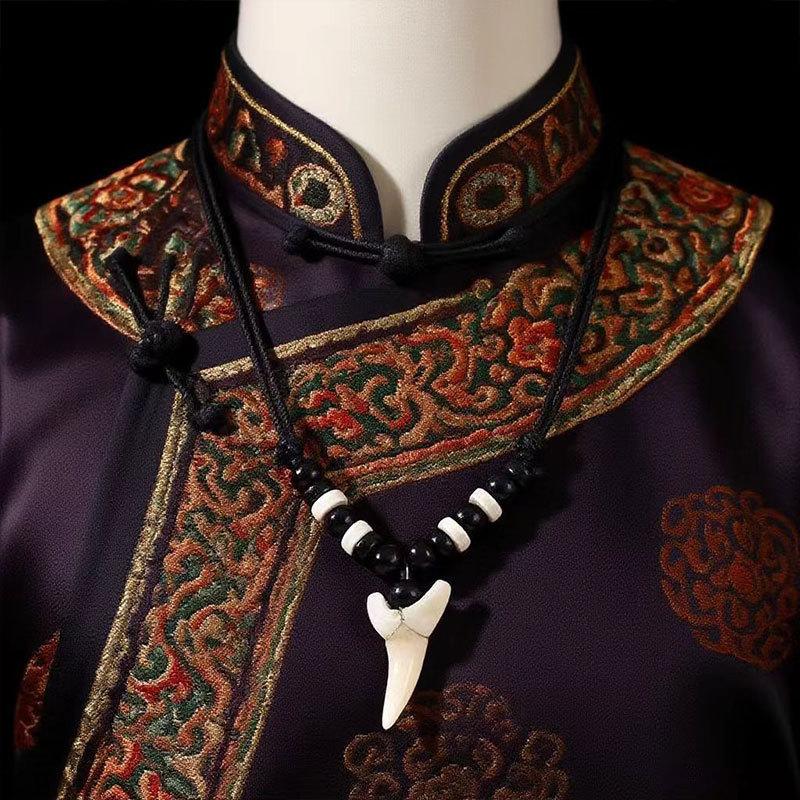 1 Stück Retro Ethnischer Wind Wolfszahn Haifischzahn Halskette Tibetischer Stammes-Ethnischer Stil Halskette Böhmische Accessoires