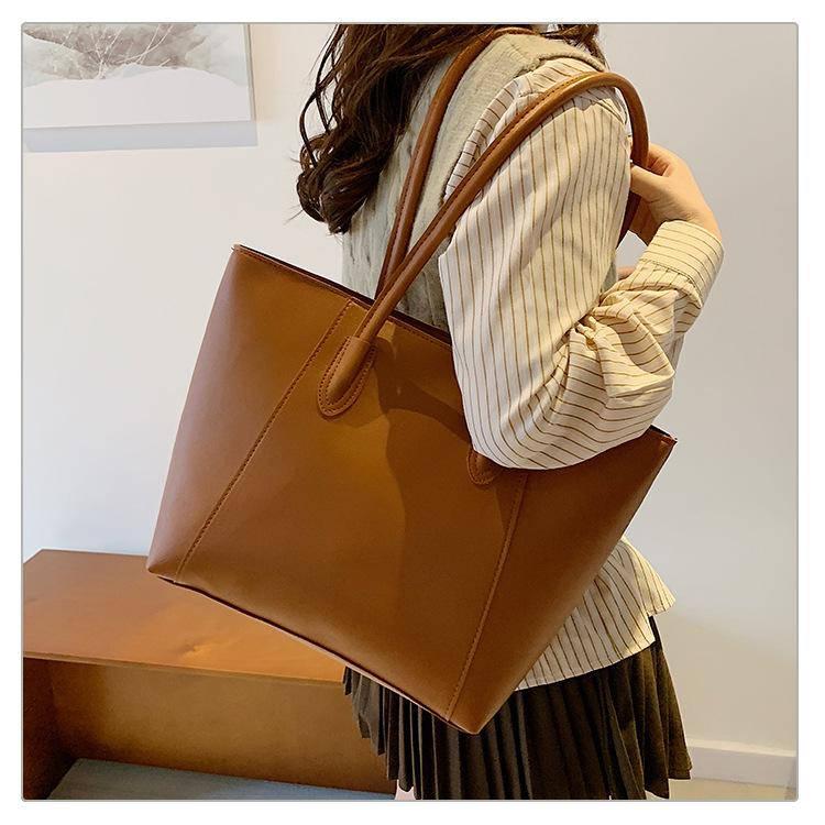New Large Capacity Faux Leather Tote Bag for Women Office Commute Shoulder Handbag Casual Work Purse
