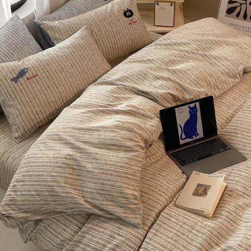 

Новый комплект постельного белья из стираного хлопка и льна 2024 года - Включает пододеяльник, простыню и наволочку для студенческого общежития (Набор из 4 предметов) 1.5m Flat Sheet 4-Piece (200x230cm Duvet)