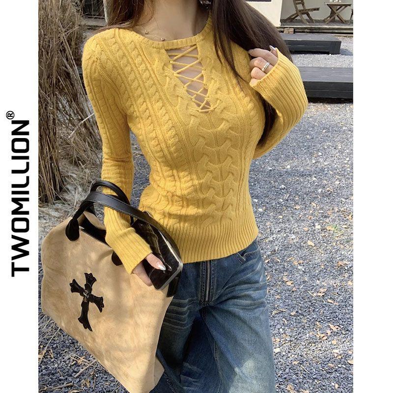 Spicy Girl Slim Fit Hollow Knit Sweater - Long-Sleeved Autumn/Winter Layer for Women
