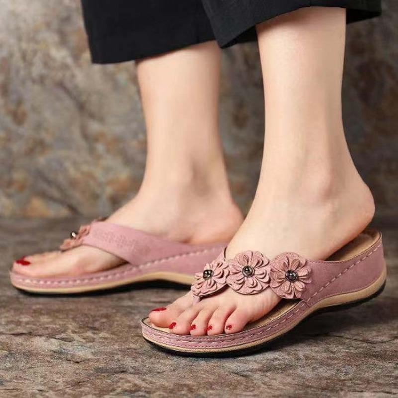 New Design Floral Beach Flip-Flops for Women Comfy Slip-On Summer Slides Versatile Casual Outdoor Footwear Slippers Plus Size 43