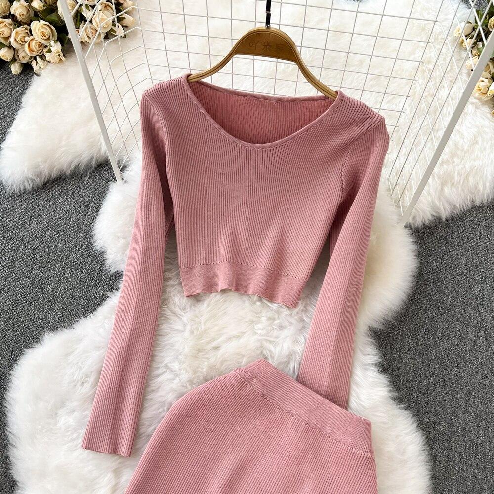 Retro Módní Oblek Spice Spice Styl Kulatý Výstřih Krátký Top + Sukně z Úpletu s Vysokým Pasem a Rozparkem Dvoudílný Set