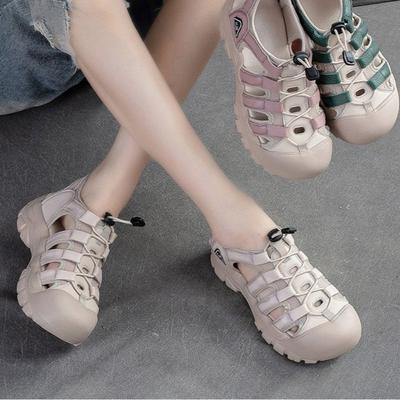 Sandales de sport décontractées pour femmes, chaussures d'été ajourées et respirantes en cuir de vache, chaussures rétro à trous pour femmes