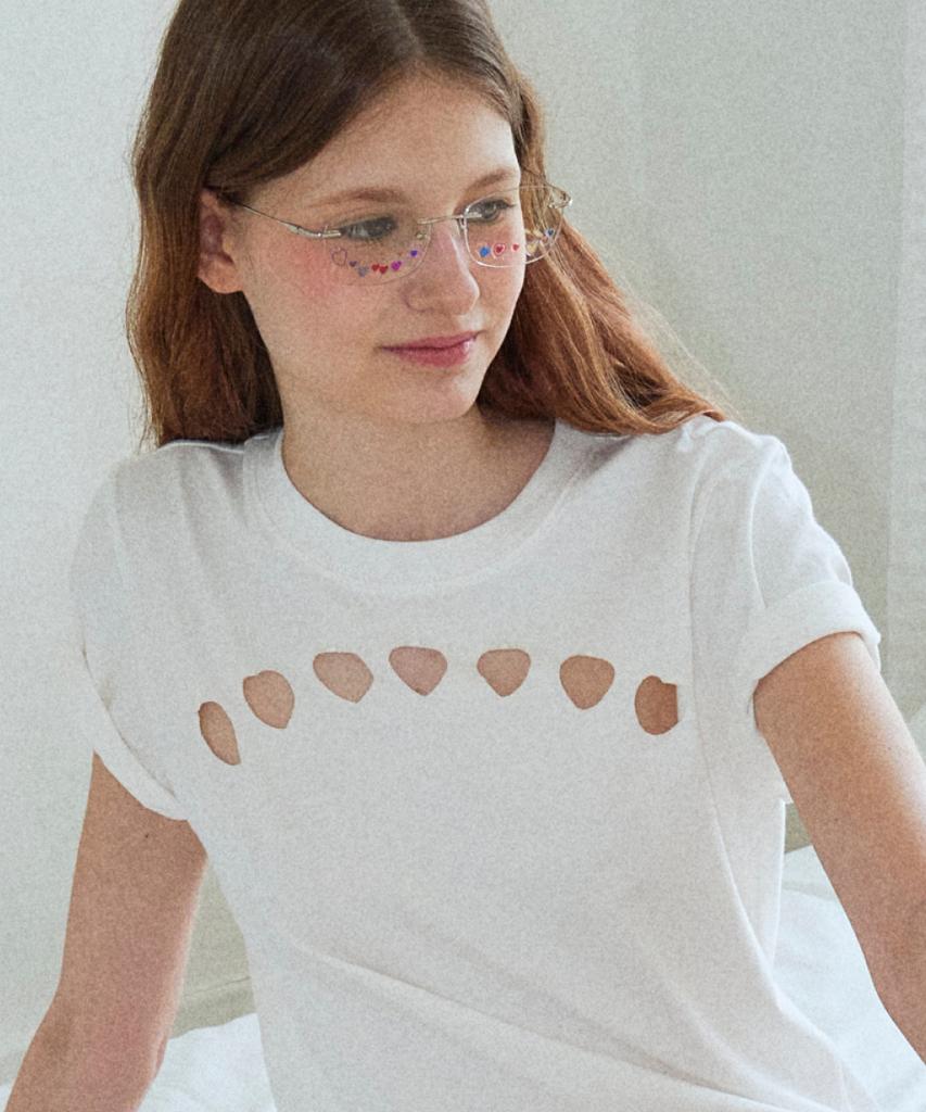 Loginaenloji Heart Punching Cotton T-Shirt White