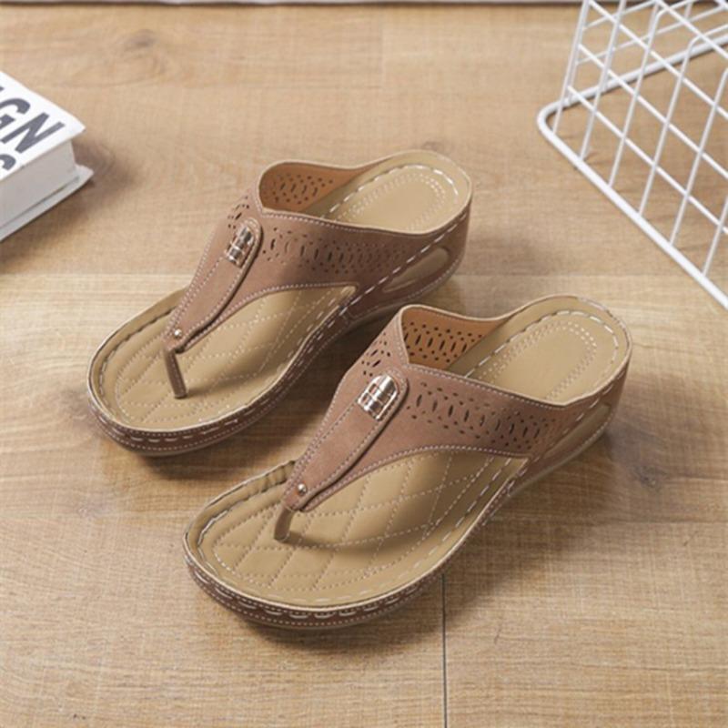 Platform slippers spring and summer new slope heel toe rhinestone hollow fish mouth beach shoes simple women's shoes