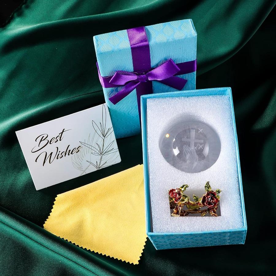 Glob de cristal 60MM Gravat 3D Mână Ținând o Cruce Figurine cu Suport de Trandafiri Rugăciune Cadouri Religioase pentru Femei Cadouri Creștine f